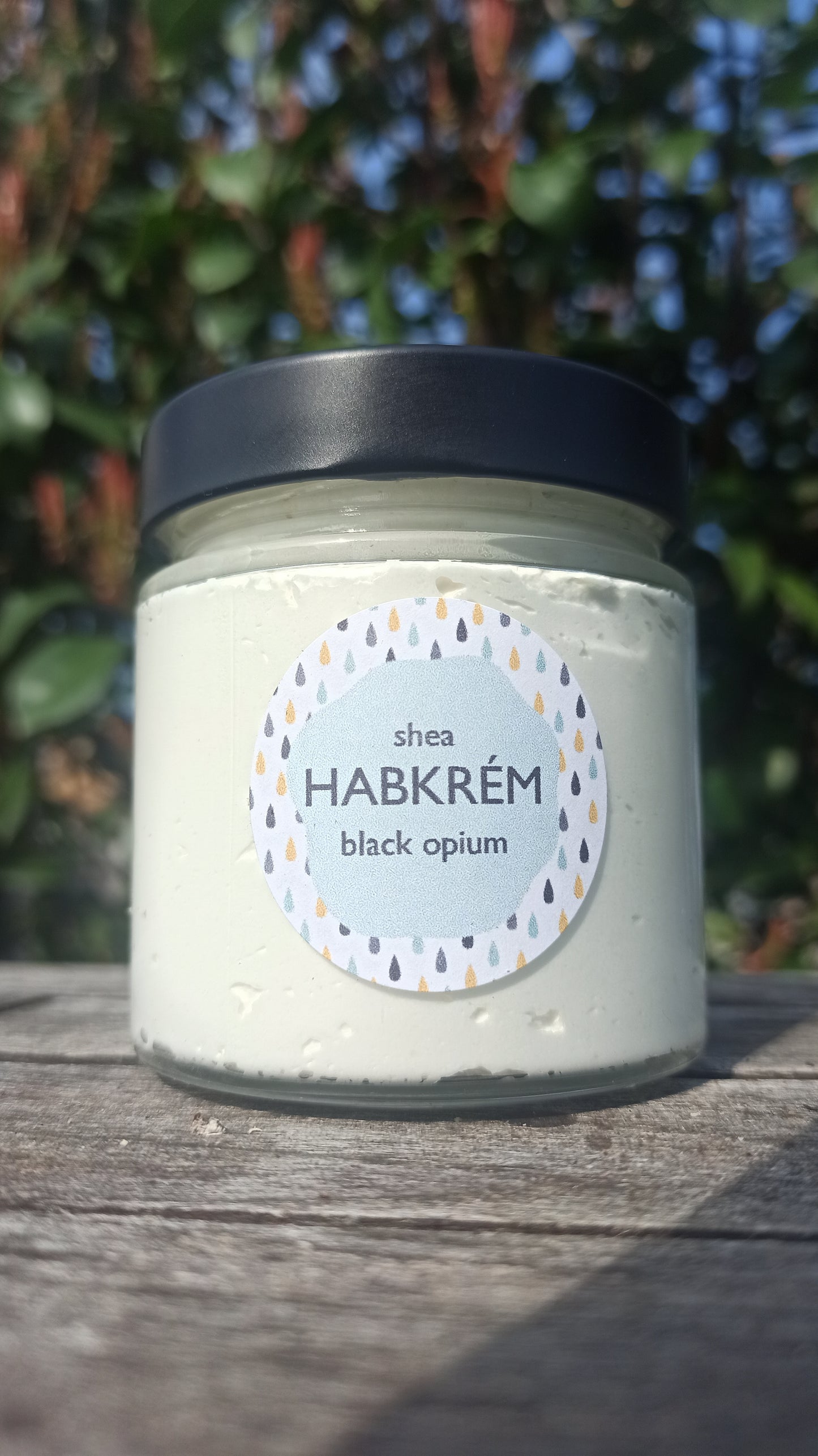 Black opium habkrém