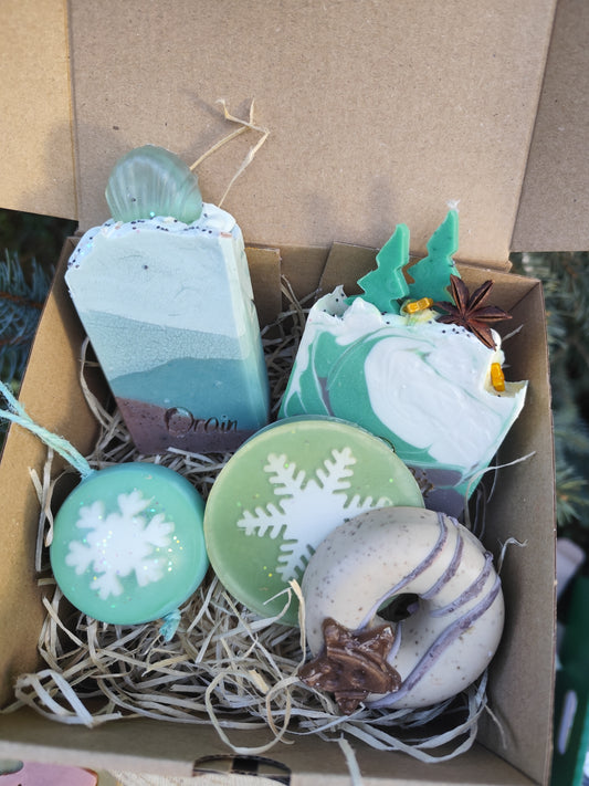 Nagy zöld karidoboz